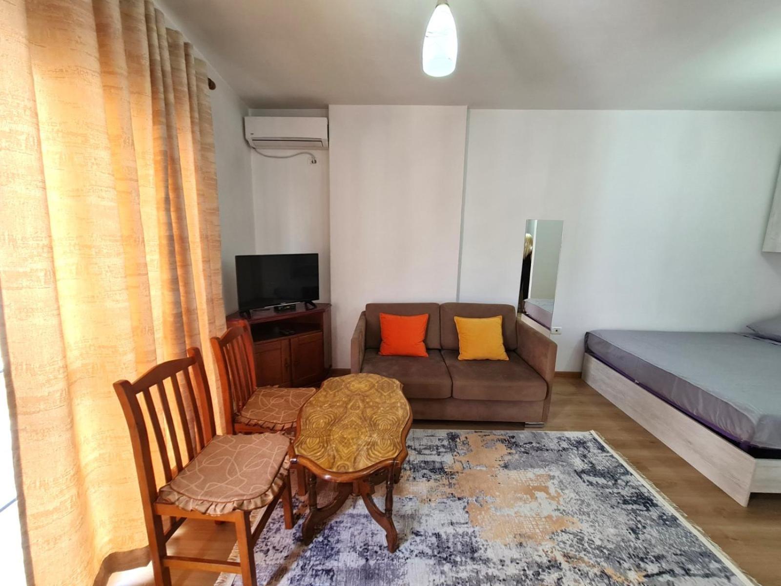 Apartament Property Albania 7 Tirana Exterior foto